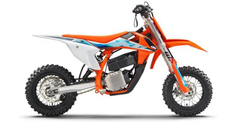 KTM SX-E3